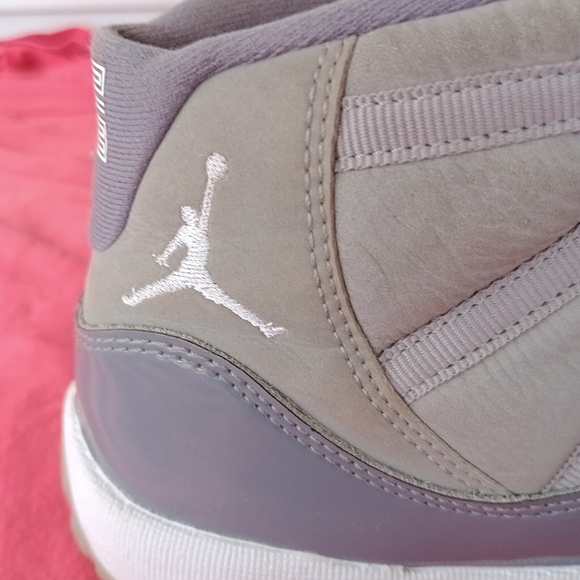 Cool Grey' Air Jordan 11  Size 5Y - Picture 2 of 10
